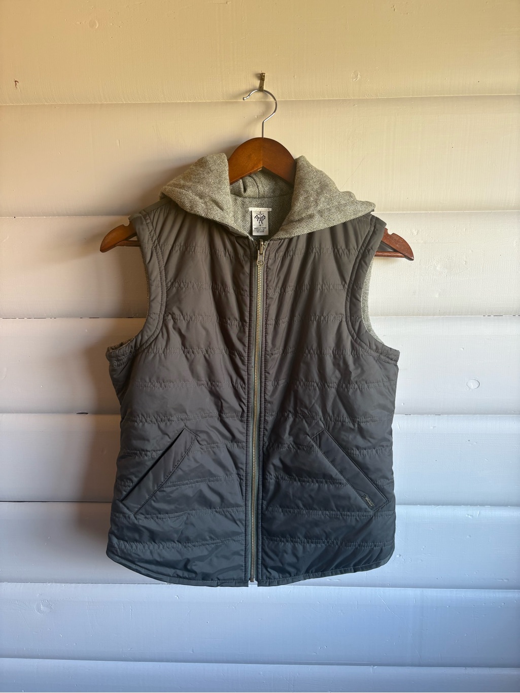 Prana Breathe Reversible Hooded Wool Blend Insulated Vest Green Small